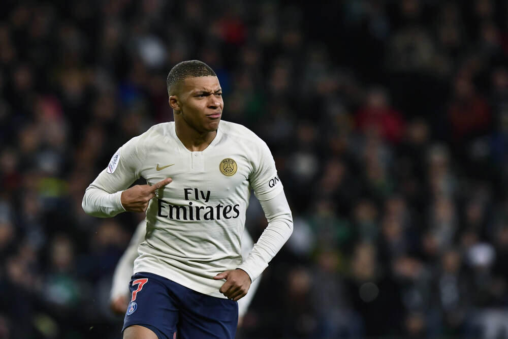 当美联储说“降降降”，瑞士央行默默端起咖啡：我已无路可退